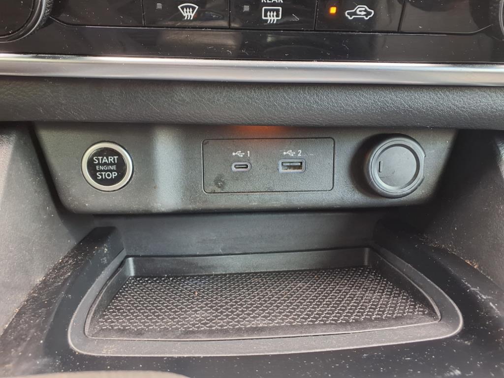 2021 Nissan Rogue S photo 21