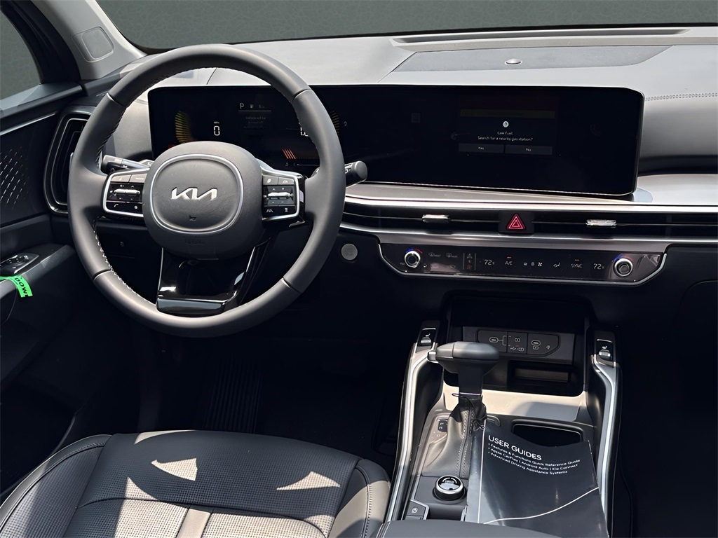 2025 Kia Sorento S photo 19