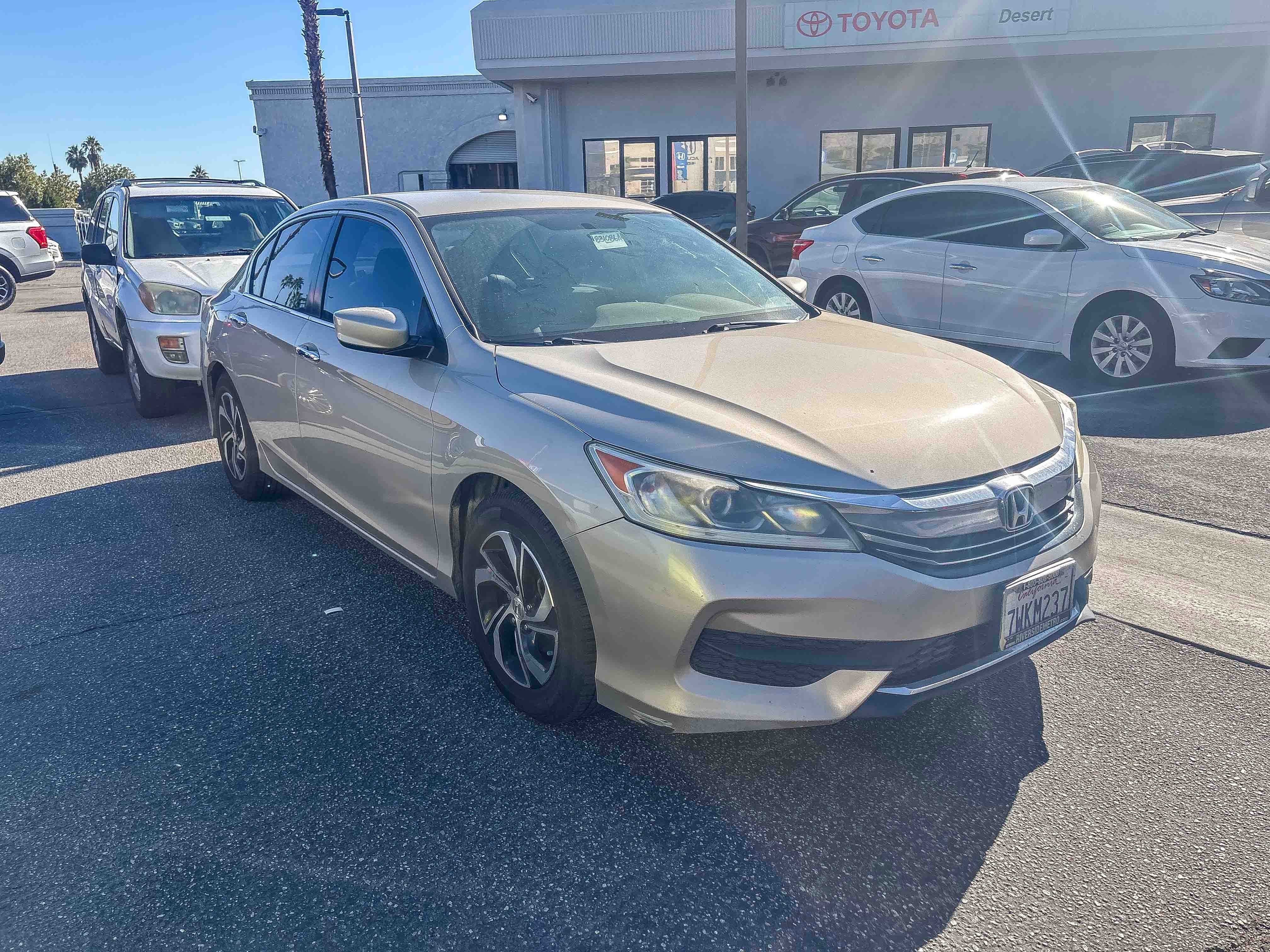 2017 Honda Accord LX's photo