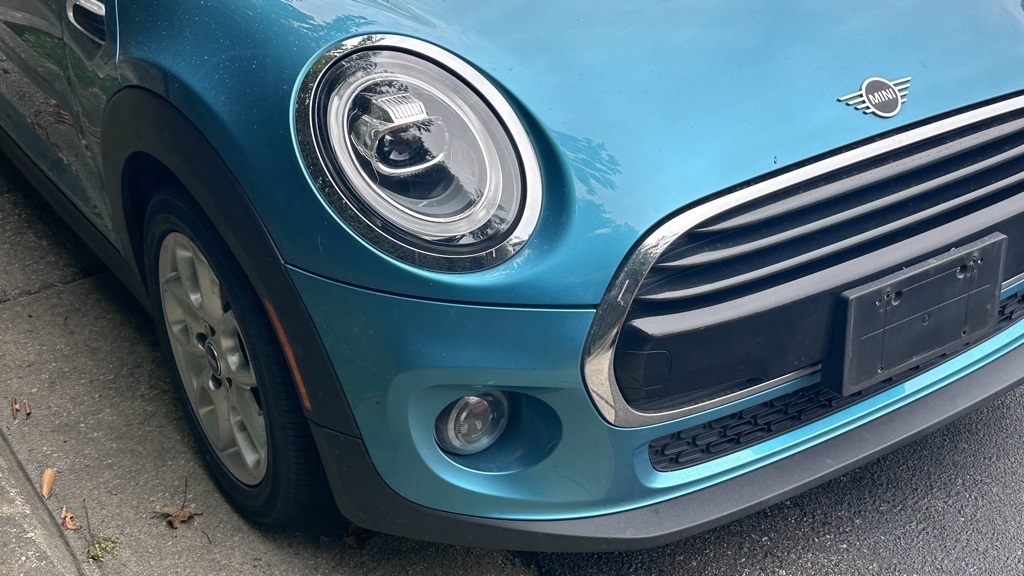 2020 Mini Cooper Signature photo 2