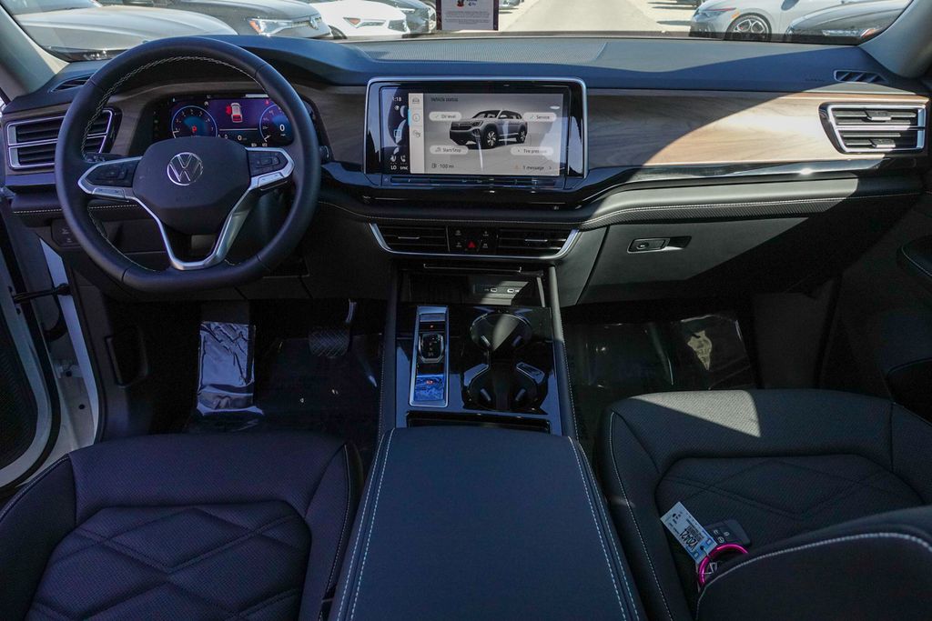 2026 Volkswagen Atlas SE Technology photo 26