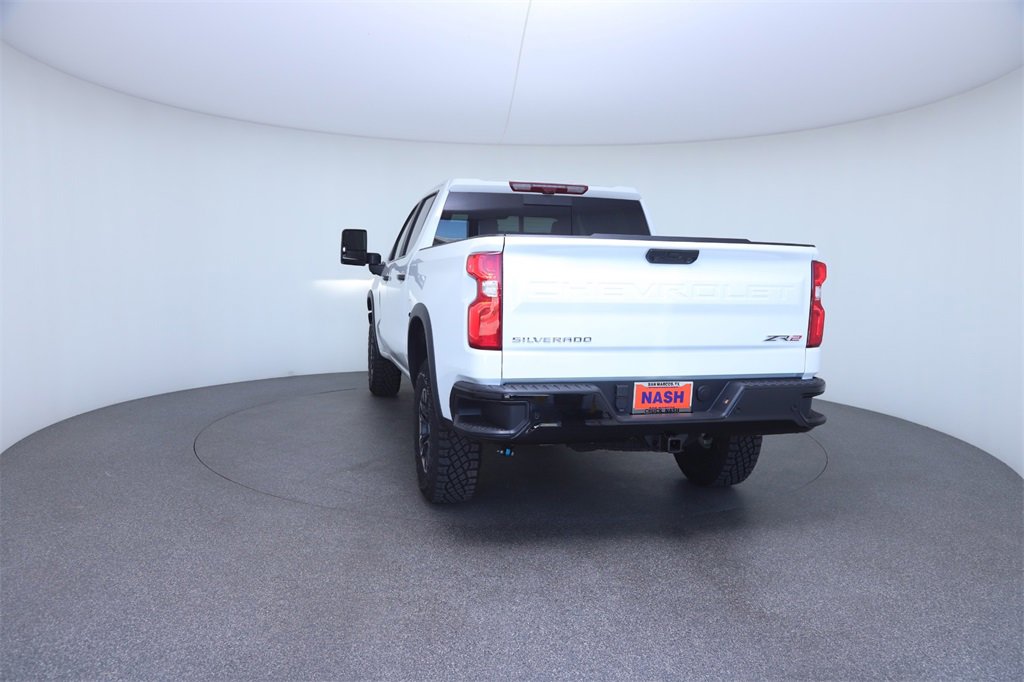 2024 Chevrolet Silverado 1500 photo 5