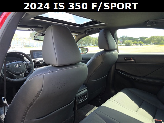 2024 Lexus IS 350 F SPORT photo 18