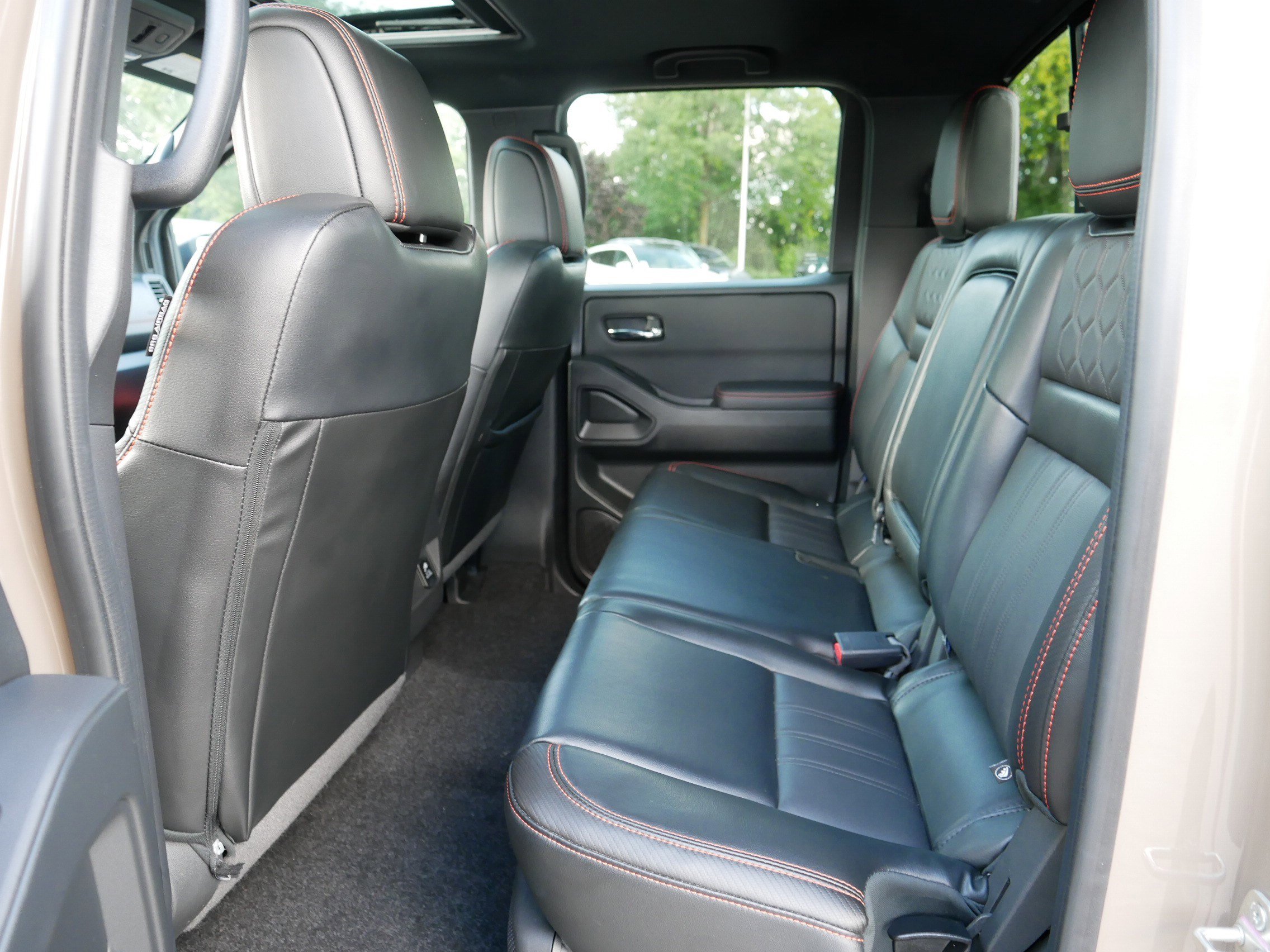 2023 Nissan Frontier PRO-4X photo 31