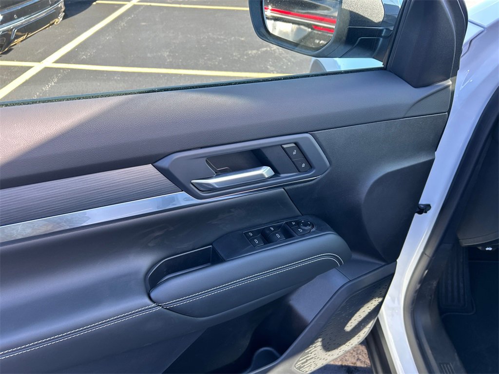 2026 GMC TERRAIN - Image 13