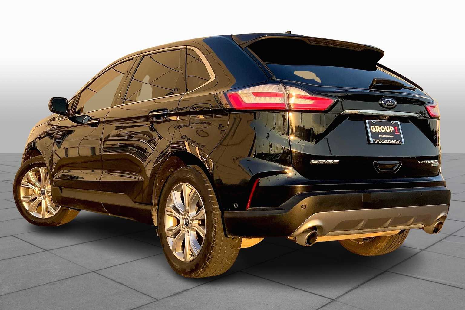 2019 Ford Edge Titanium photo 8