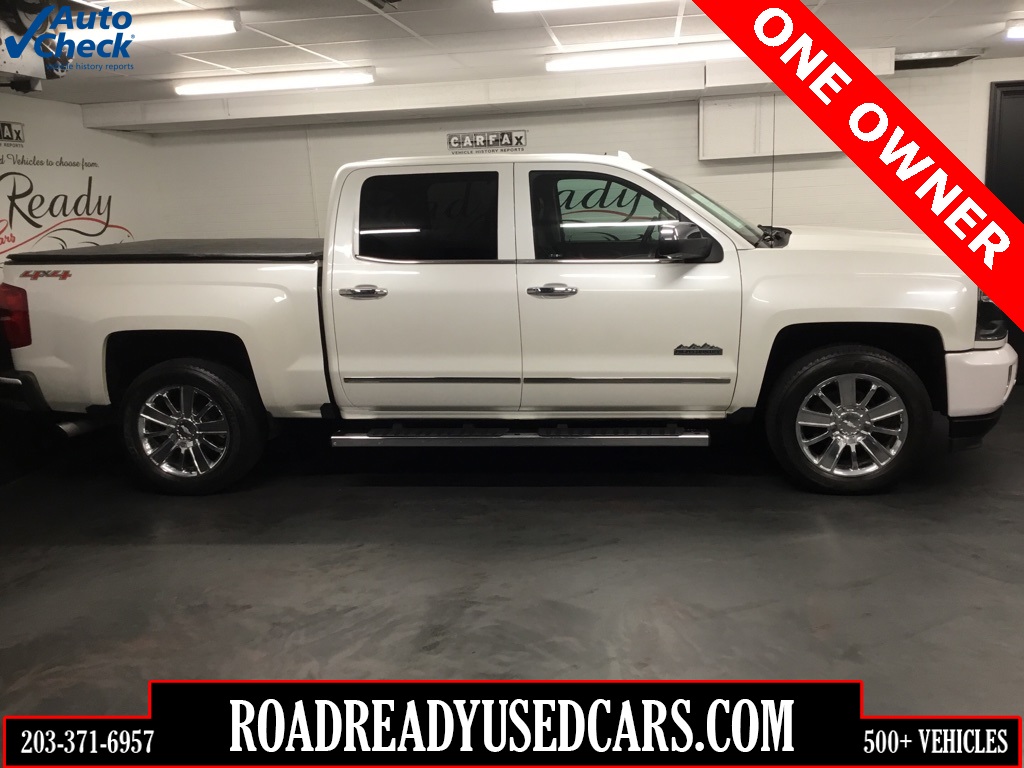 2017 Chevrolet Silverado 1500 High Country's photo