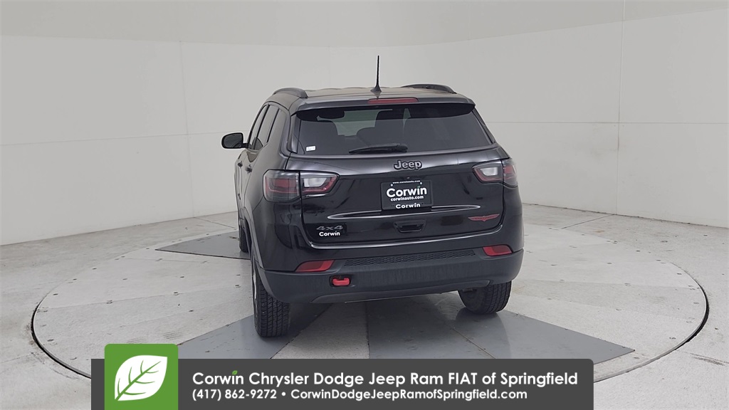 2022 Jeep Compass Trailhawk photo 11