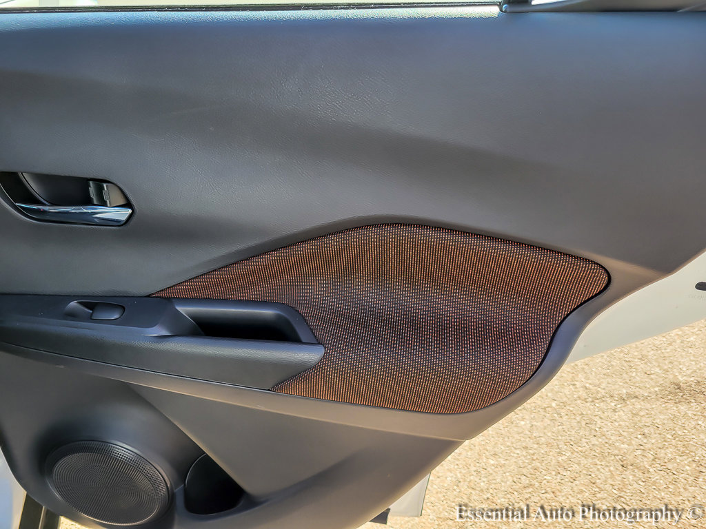 2024 NISSAN KICKS - Image 20