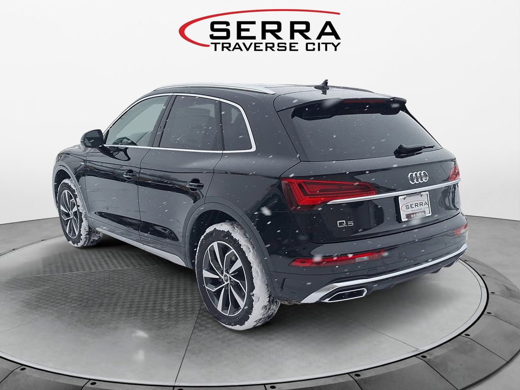 2025 Audi Q5 45 S line Premium photo 3