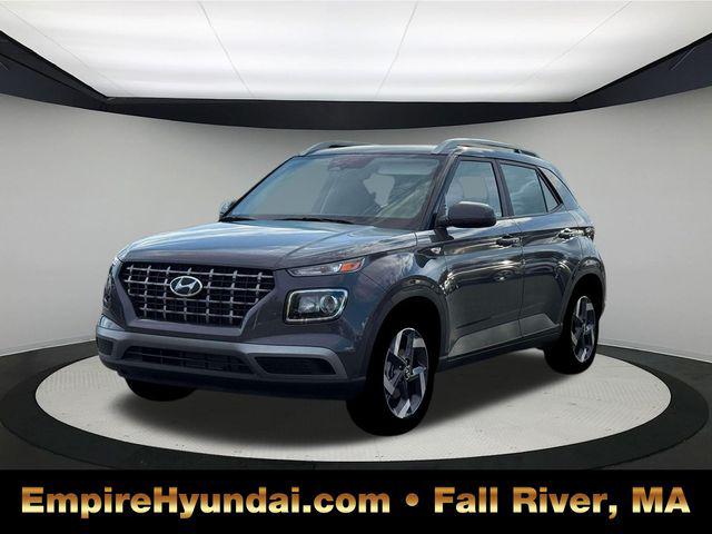 2026 Hyundai Venue SEL's photo
