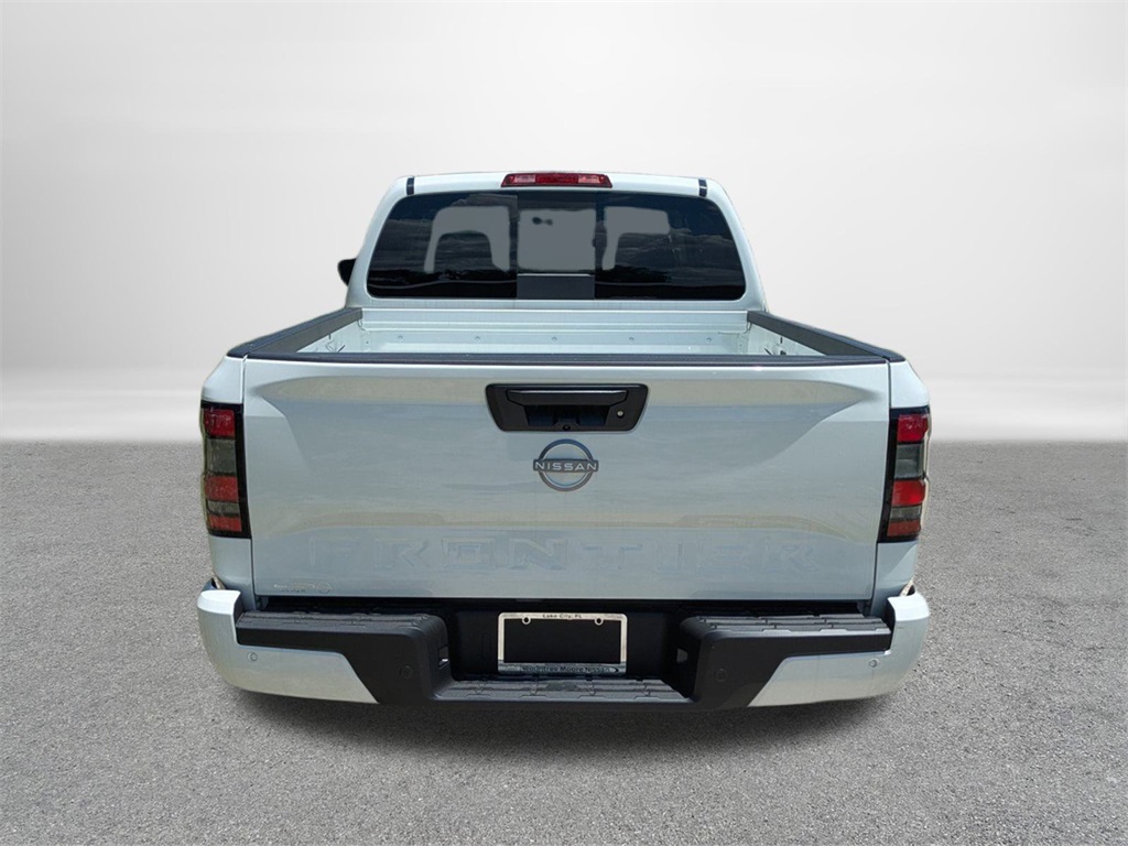 2025 Nissan Frontier SV photo 4
