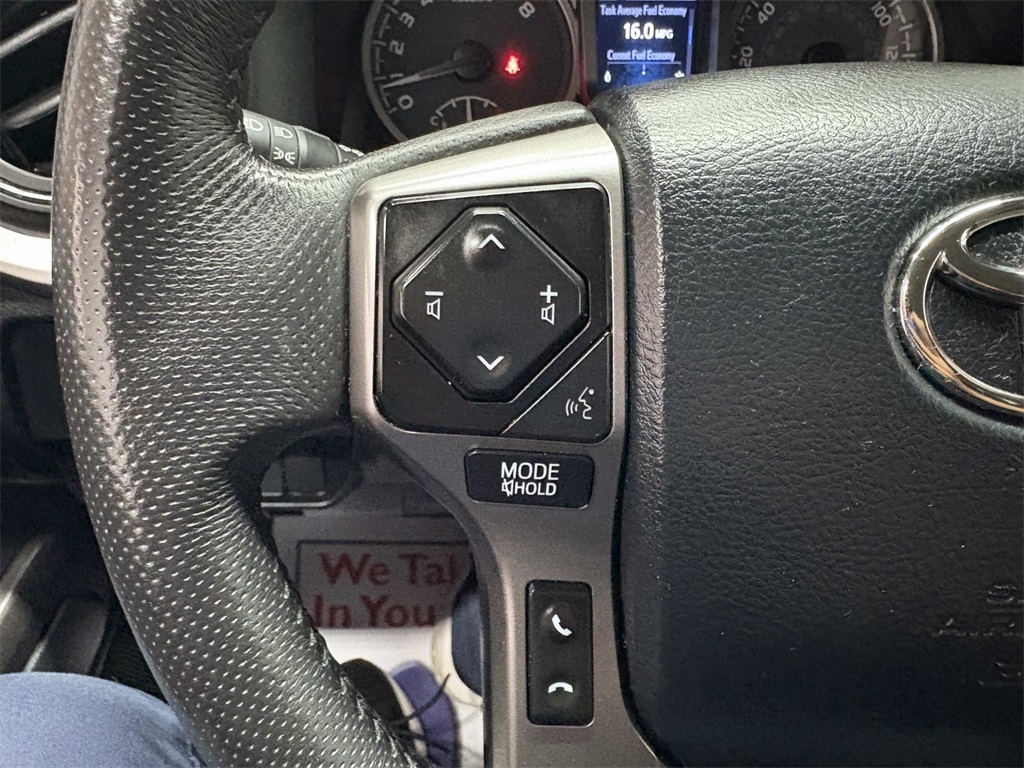 2023 Toyota Tacoma SR5 photo 19