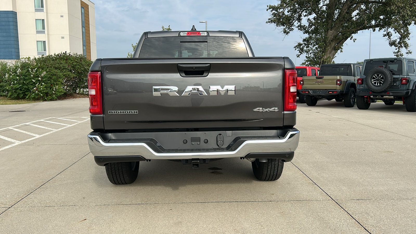 2025 Ram 1500 Big Horn Lone Star photo 4