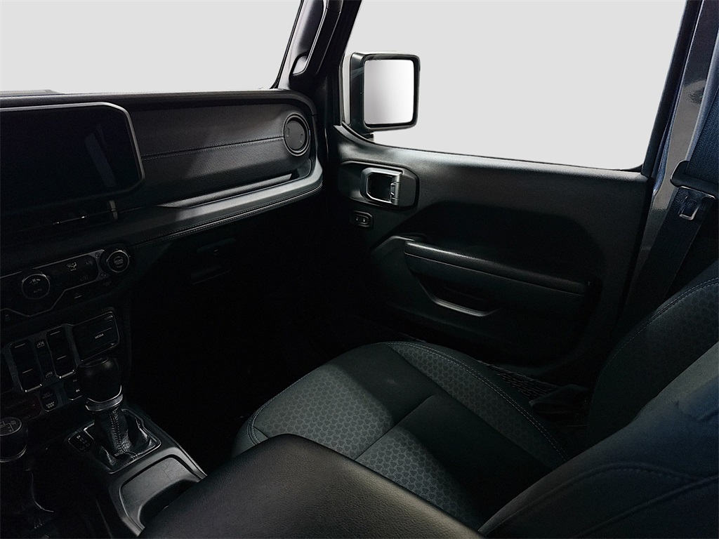 2024 Jeep Wrangler Rubicon 4xe photo 8