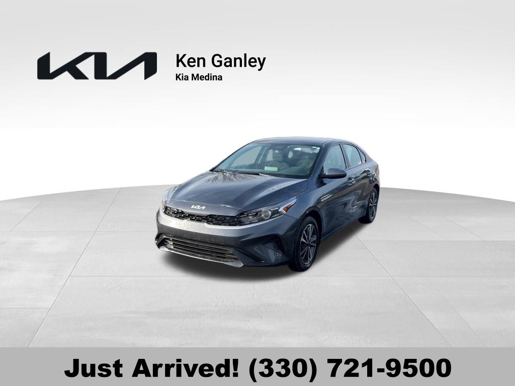 2024 Kia Forte LXS's photo