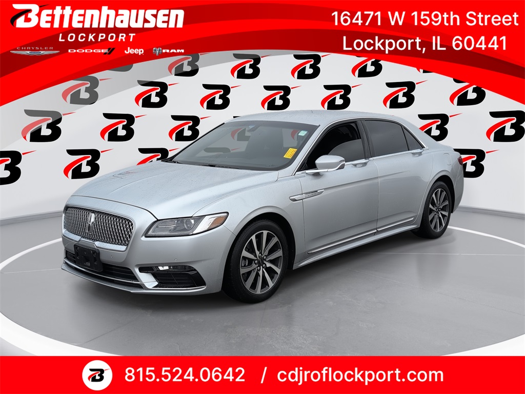 2017 Lincoln Continental Premiere's photo