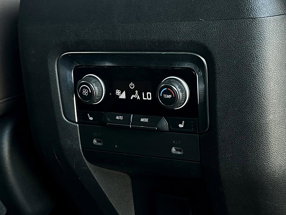 2021 Chevrolet Tahoe High Country photo 19