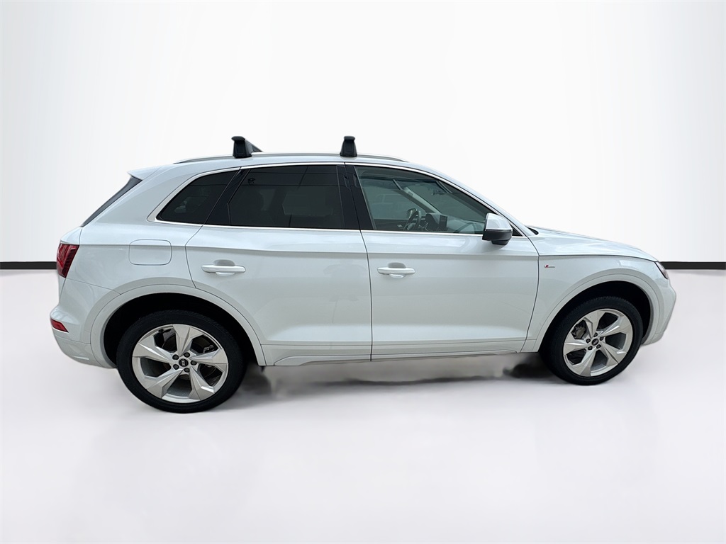 2022 Audi Q5 45 S line Premium Plus photo 4
