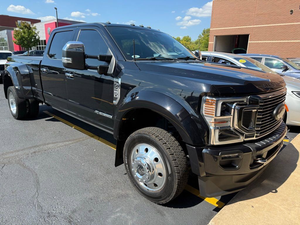 2020 Ford F-450 Platinum photo 3