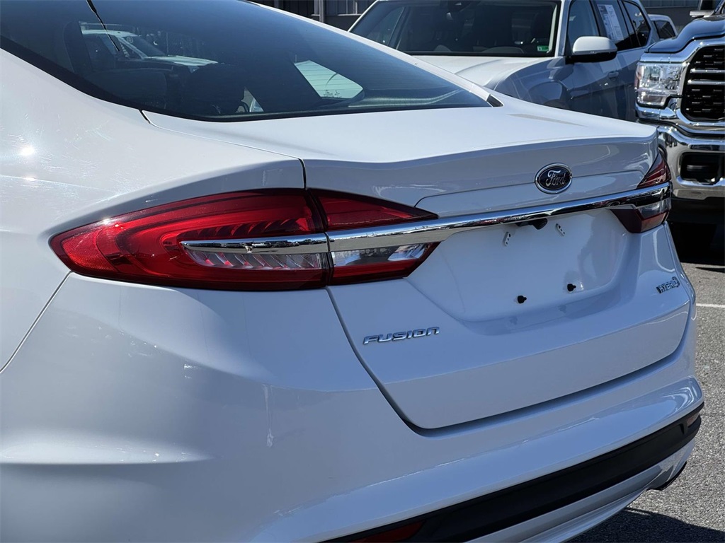 2018 Ford Fusion Hybrid S photo 9