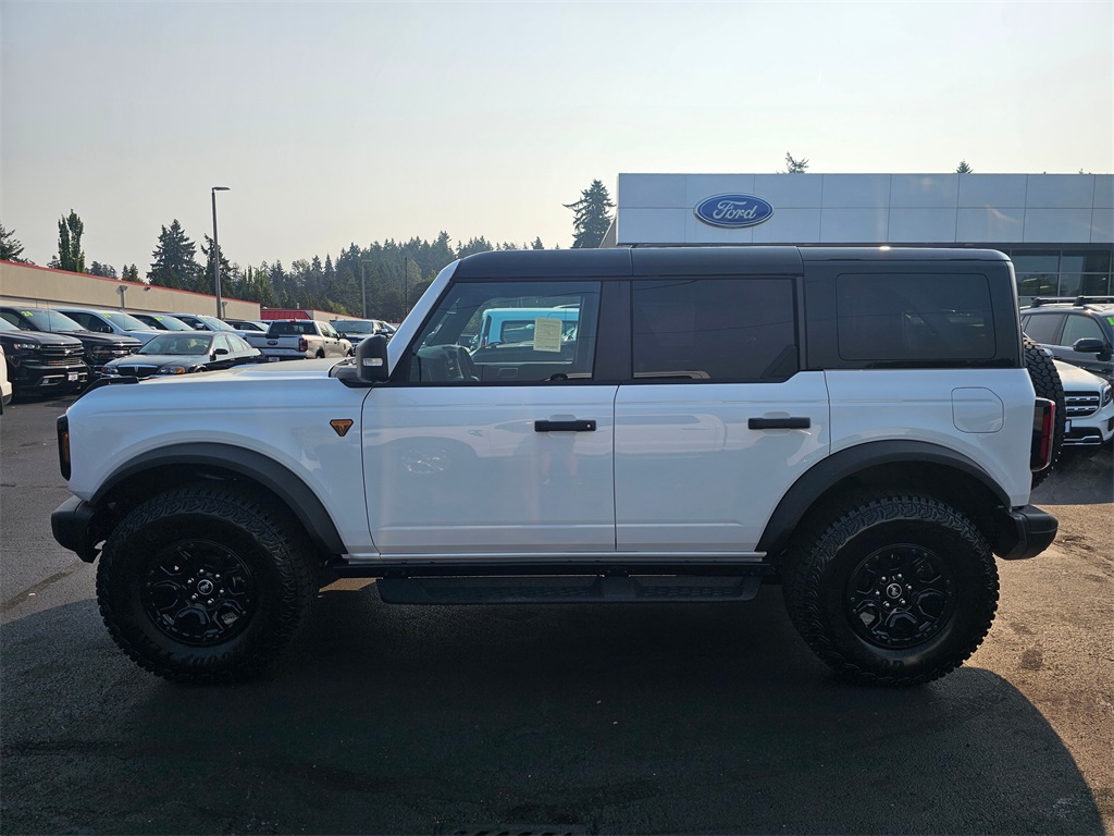 2025 Ford Bronco Badlands photo 4