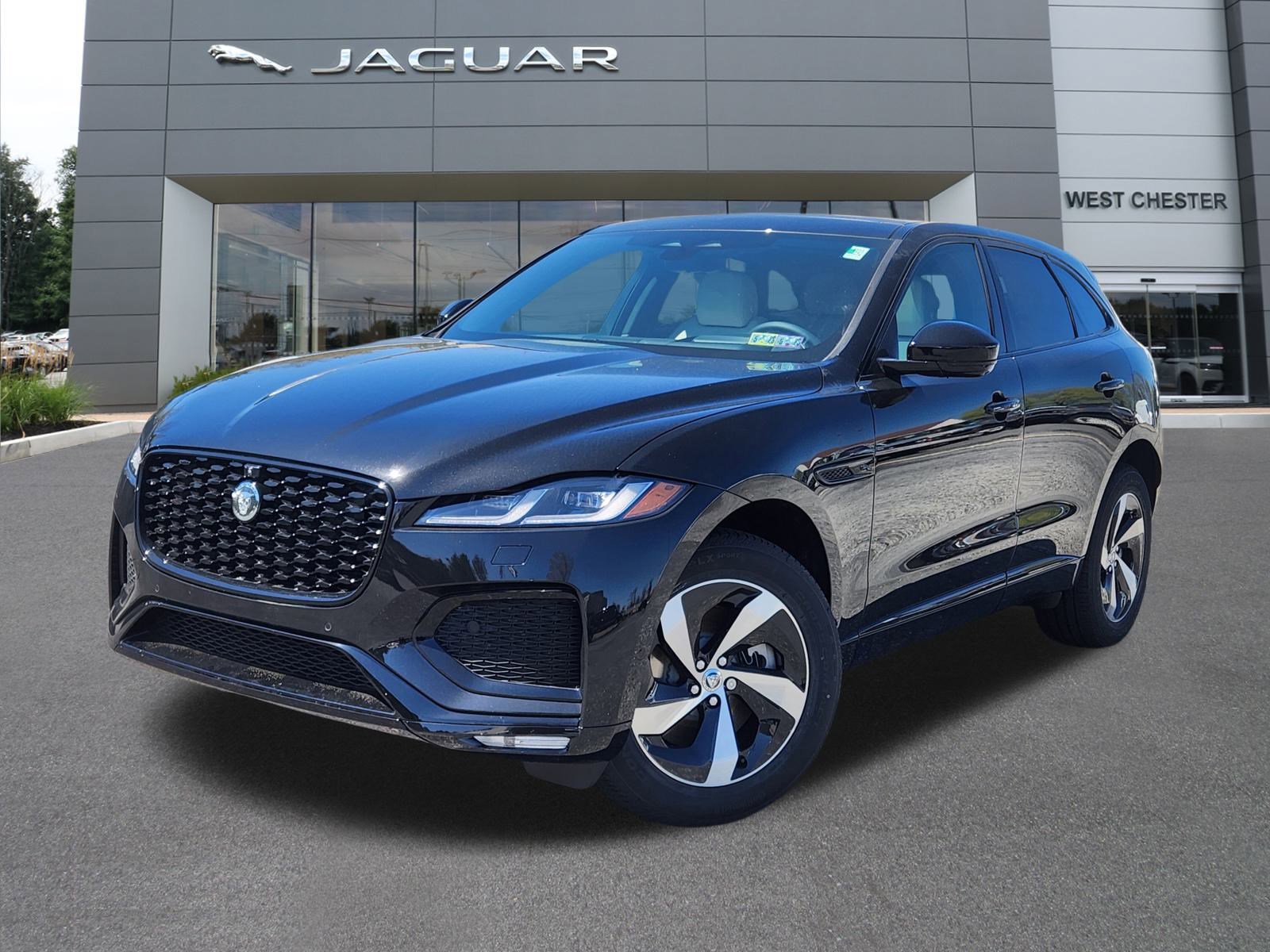 2026 Jaguar F-Pace R-Dynamic S's photo