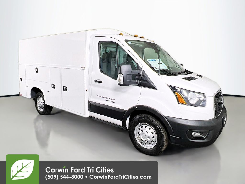 2024 Ford Transit Cutaway Base's photo