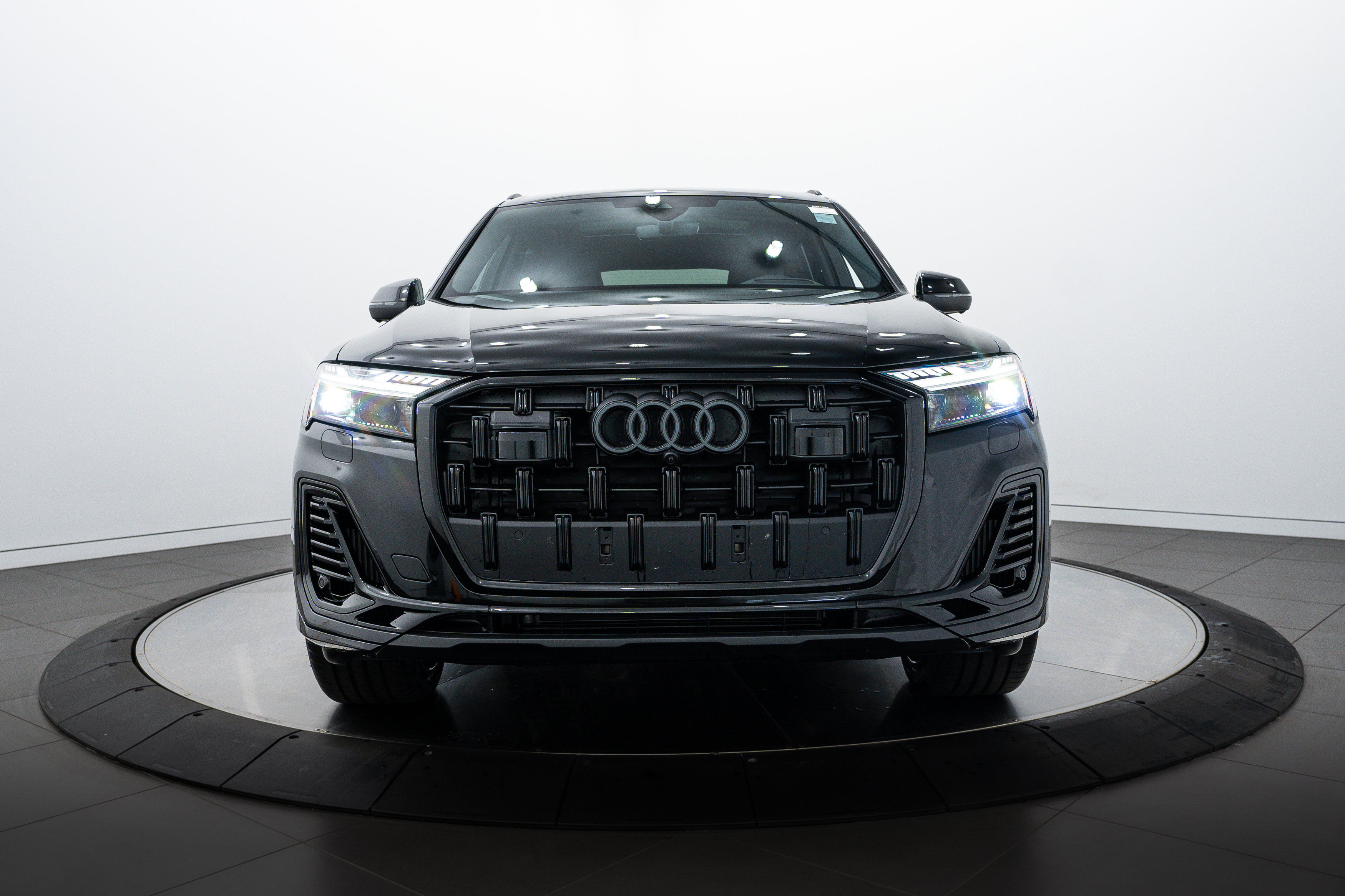 2025 Audi Q7 Prestige photo 15