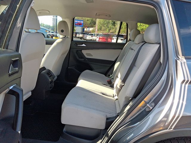 2018 Volkswagen Tiguan S photo 8