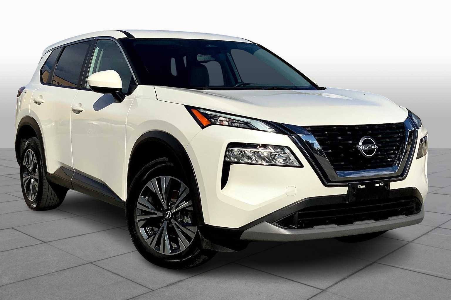 2023 Nissan Rogue SV photo 2