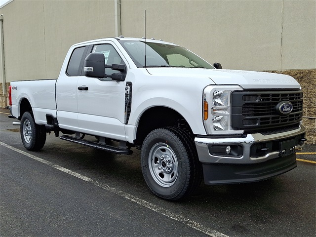 2026 Ford F-350 photo 2