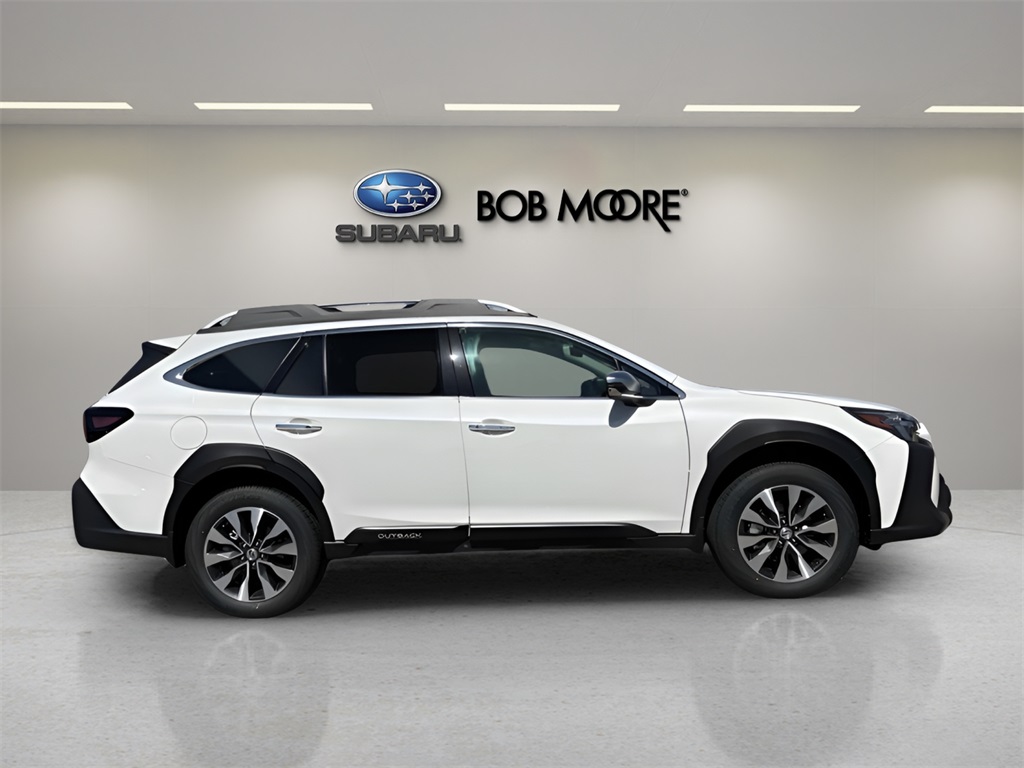 2025 Subaru Outback Touring XT photo 5