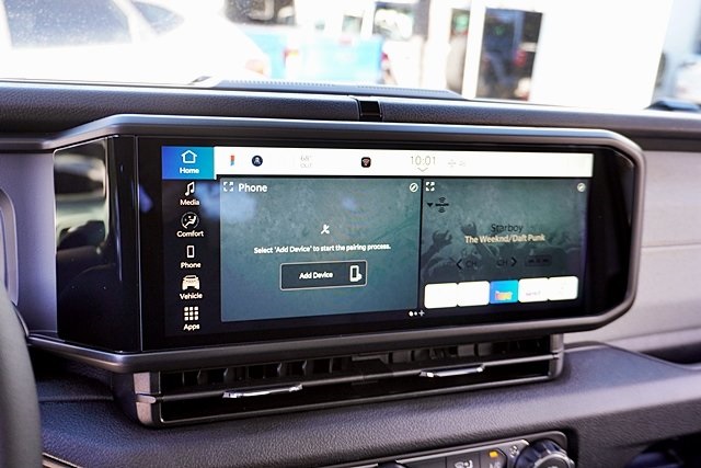 New 2026 Bright White Clear-Coat Exterior Paint Jeep Sport S image 29