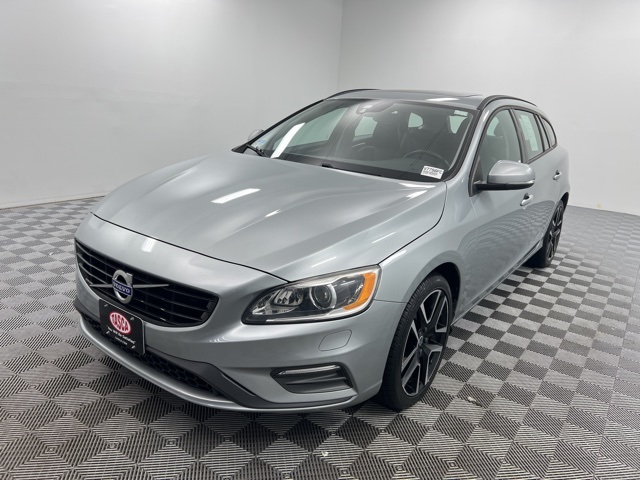 2018 Volvo V60 T5 photo 2