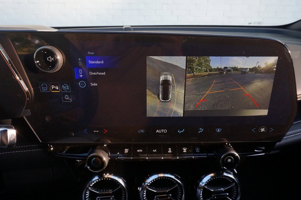 2026 Chevrolet Blazer EV photo 15