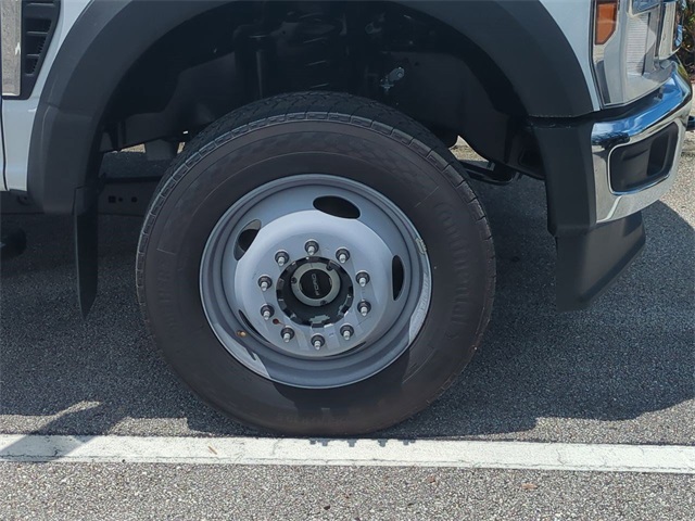 2025 Ford F-450 XL photo 4
