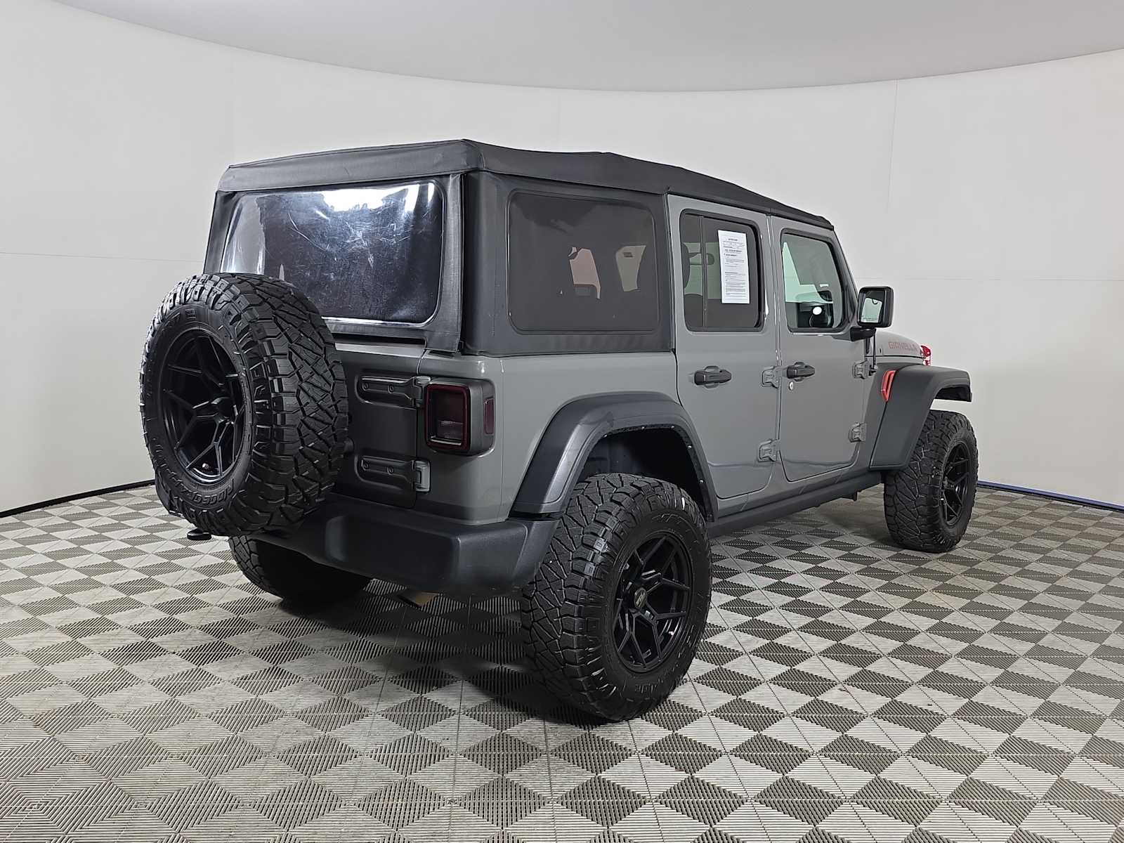 2023 Jeep Wrangler Sport S photo 7