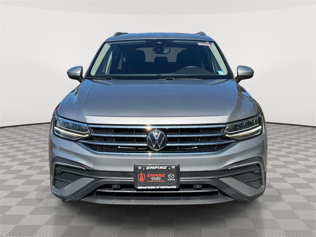 Used 2023 Volkswagen Tiguan SE with VIN 3VV2B7AX8PM018665 for sale in Huntington Station, NY