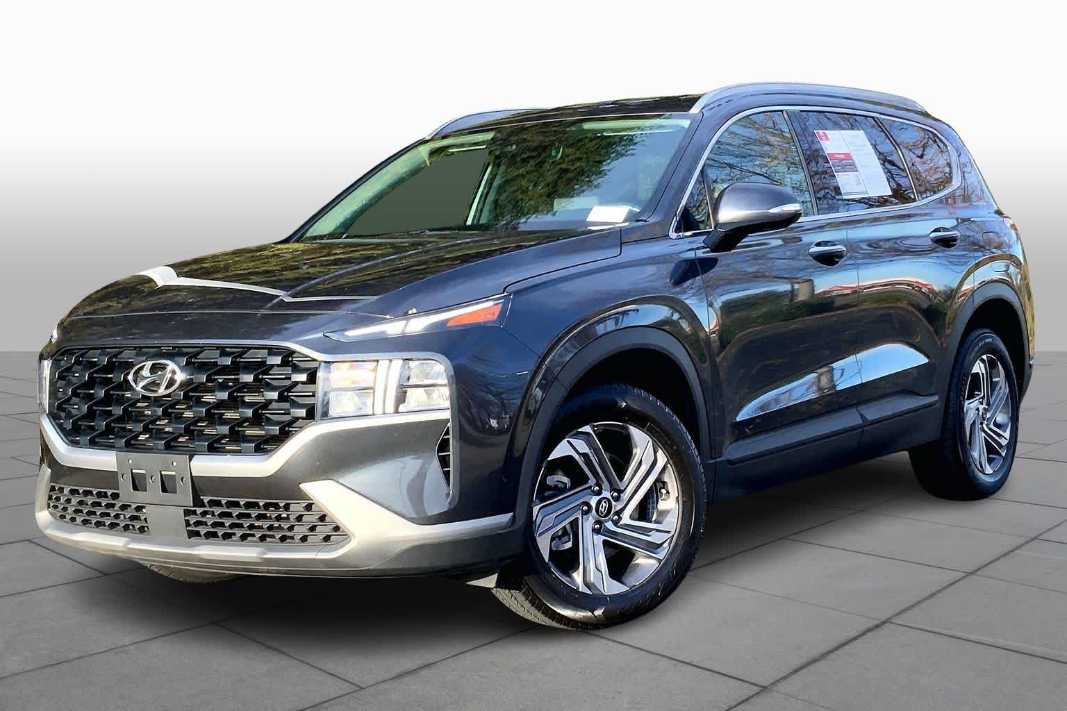 2023 Hyundai Santa Fe SEL photo 2
