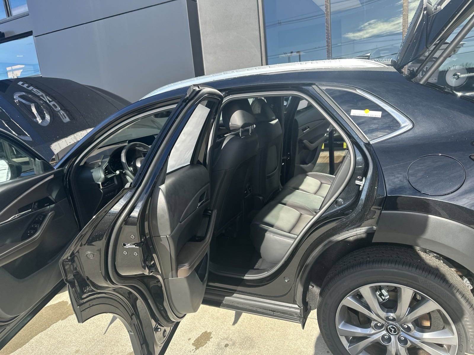 2025 Mazda CX-30 2.5 S Premium photo 27
