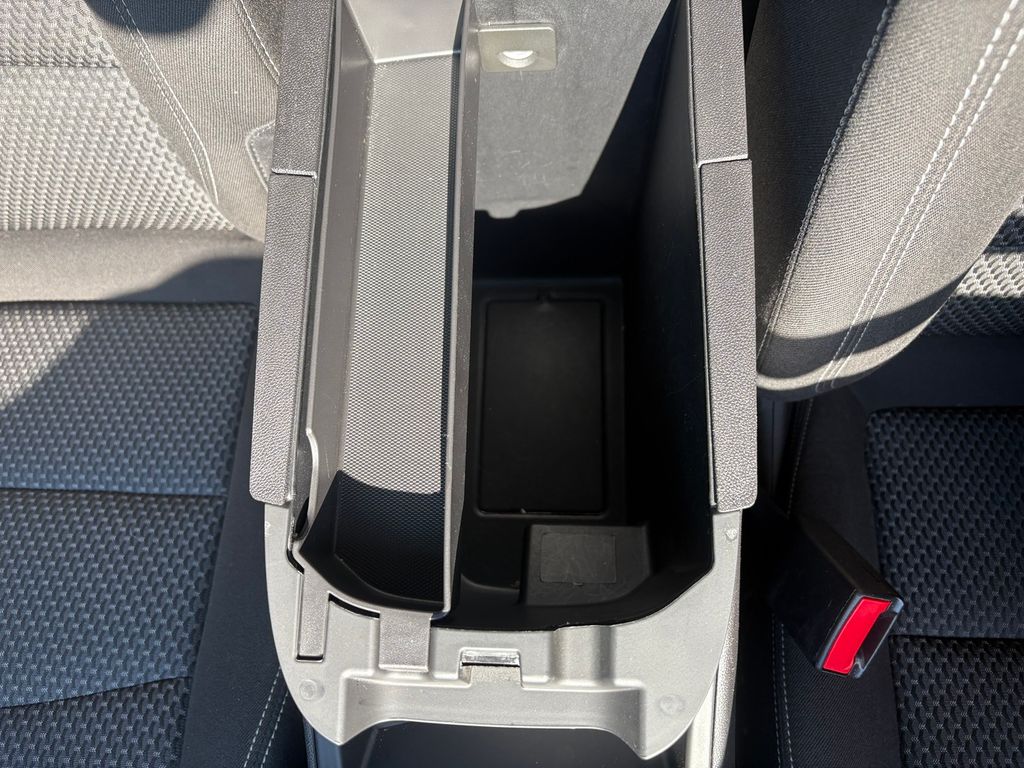 2022 Gmc Terrain SLE photo 22
