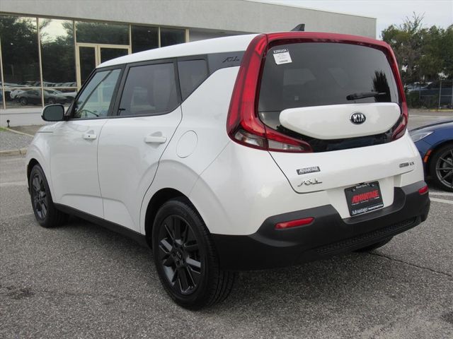 2021 Kia Soul EX photo 4