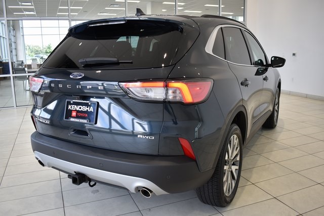 2022 Ford Escape Titanium photo 10