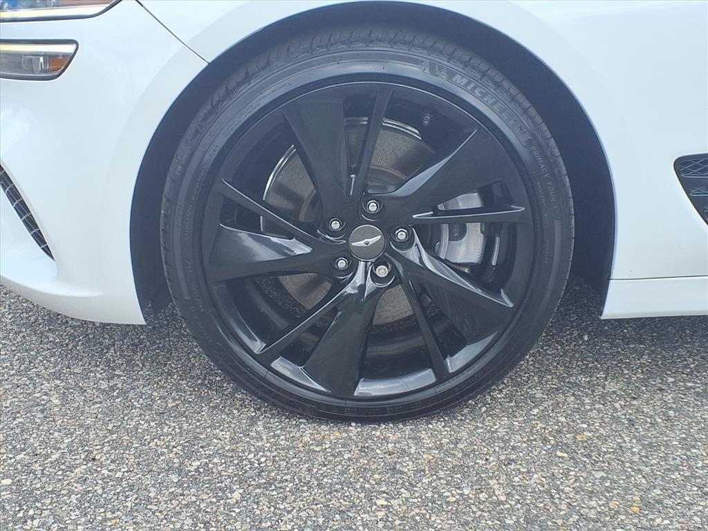 2022 Genesis G70 3.3T photo 4