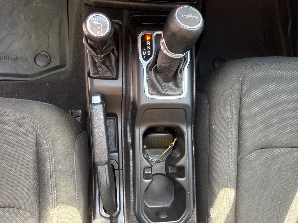 2021 Jeep Gladiator Sport photo 36