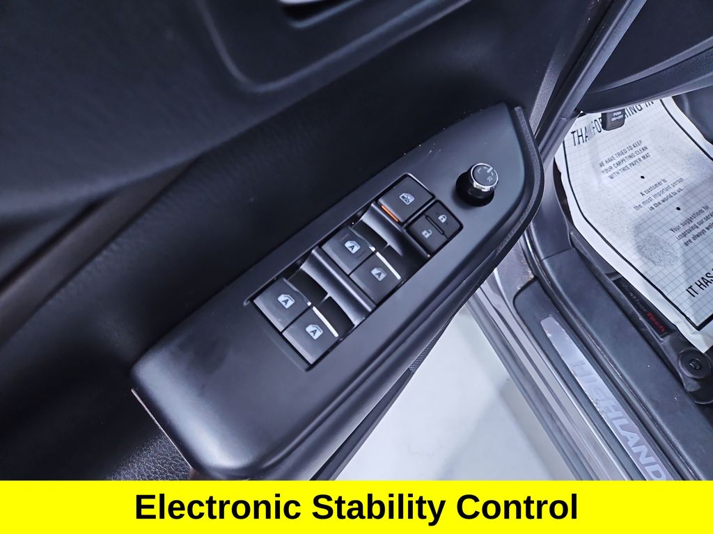 2018 Toyota Highlander Limited photo 5