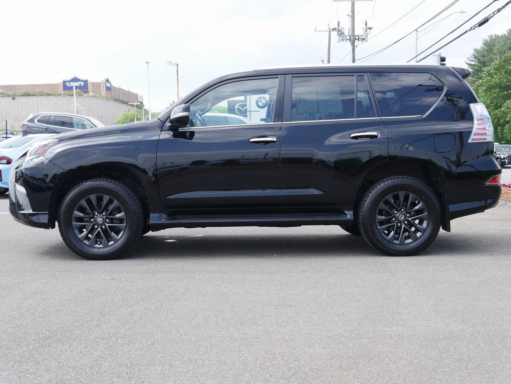 2023 Lexus GX 460 photo 3