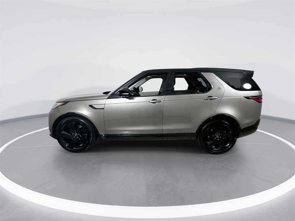 2025 Land Rover Discovery SE photo 4