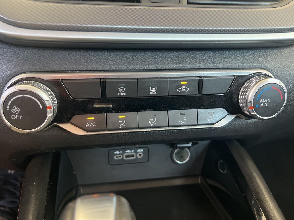 2023 Nissan Altima SR photo 48